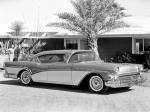 Buick Roadmaster Riviera Hardtop Sedan 1957 года